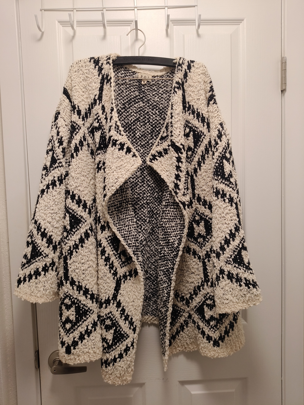 Pol Cozy Open-Front Black & Cream Geometric Sweater Cardigan Boho Cozy - Picture 2 of 9